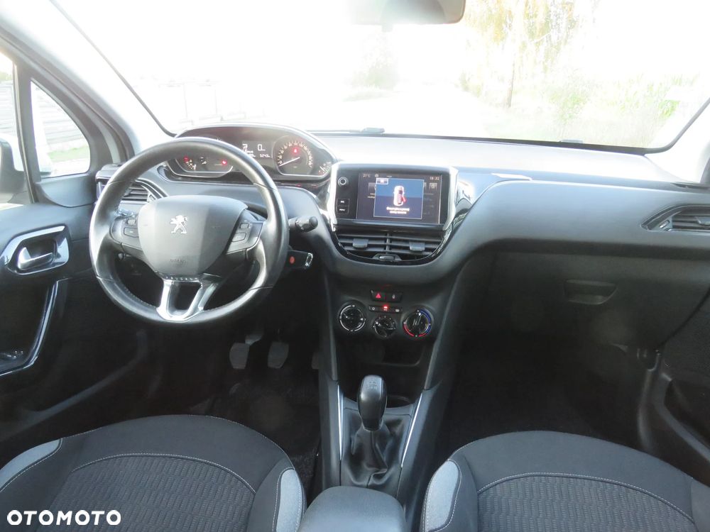 Peugeot 208 1.6 BlueHDi Active - 9