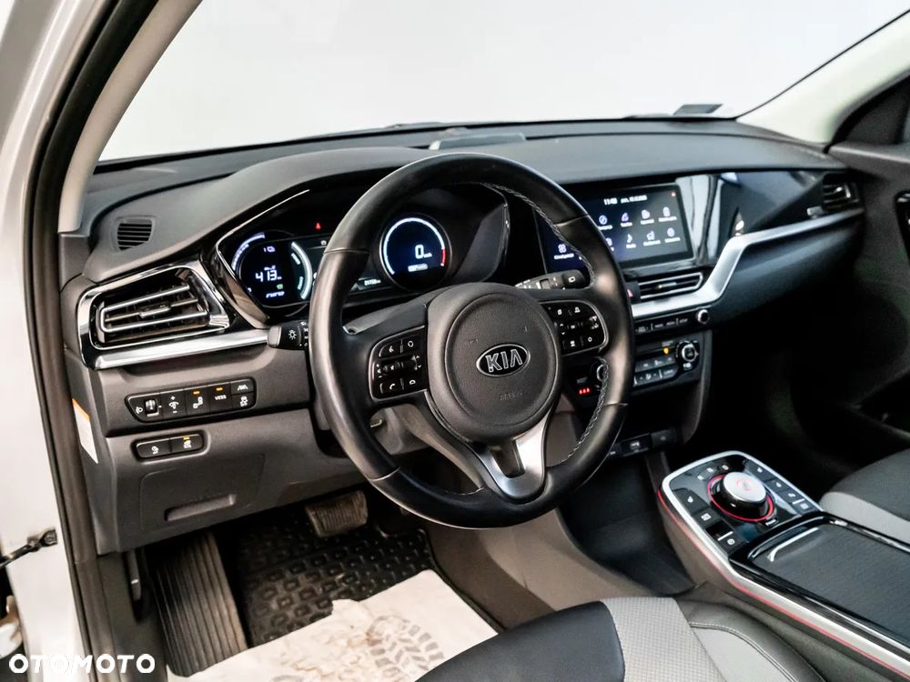 Kia Niro 64kWh L - 27