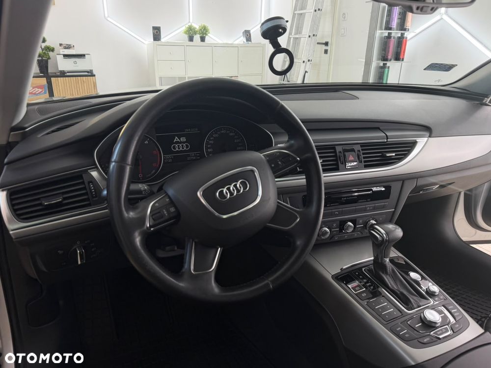 Audi A6 Avant 2.0 TDI Multitronic - 10