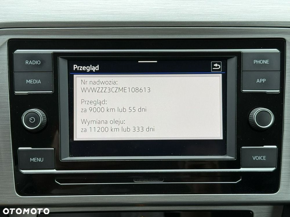 Volkswagen Passat - 27