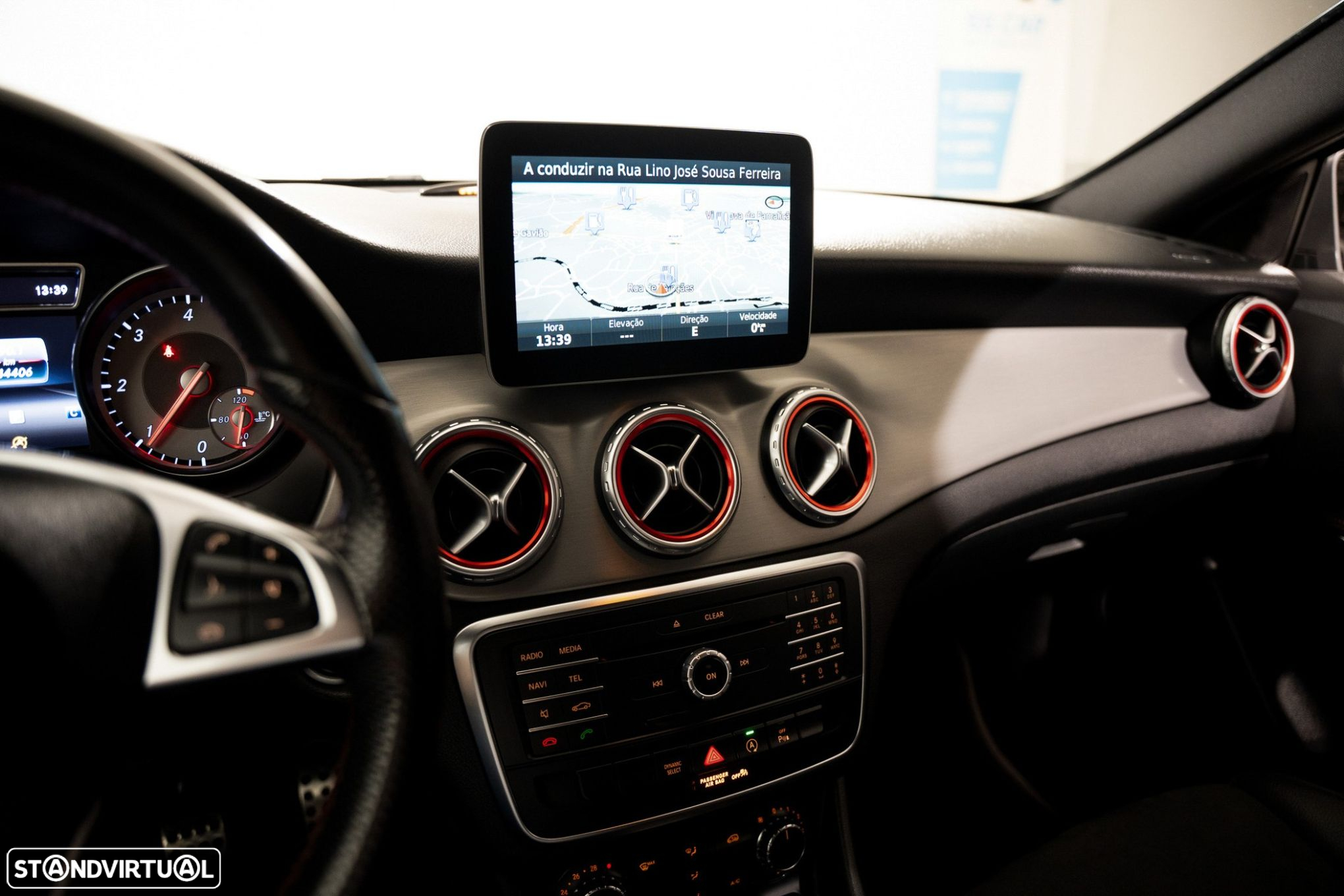Mercedes-Benz GLA 180 d AMG Line - 5