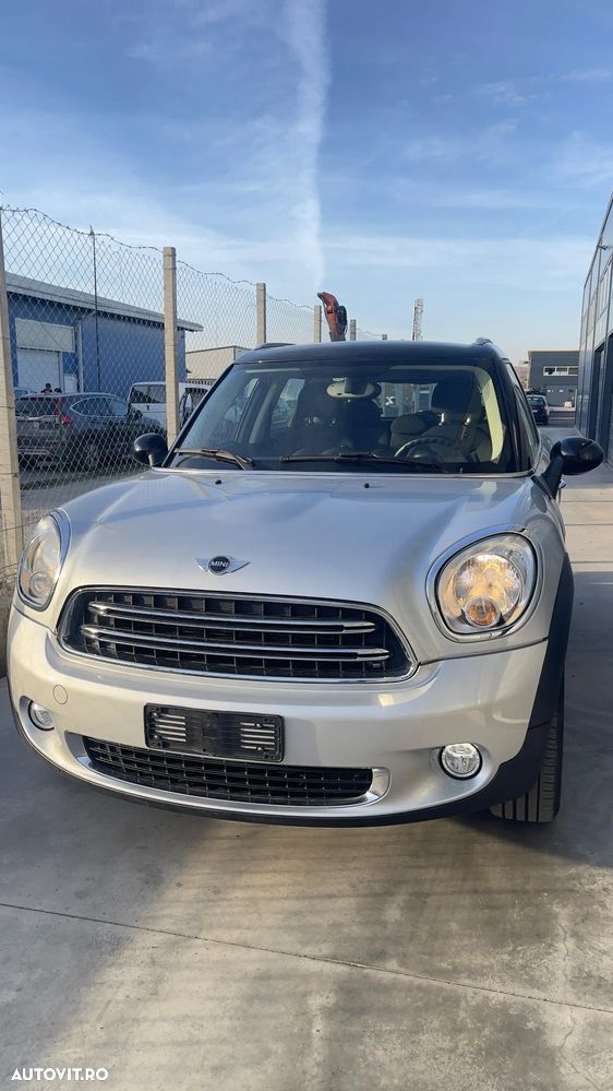 Mini Countryman - 13