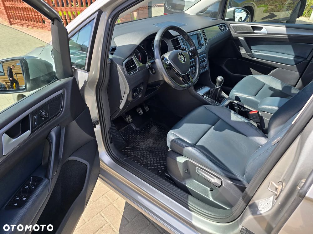 Volkswagen Golf Sportsvan - 8