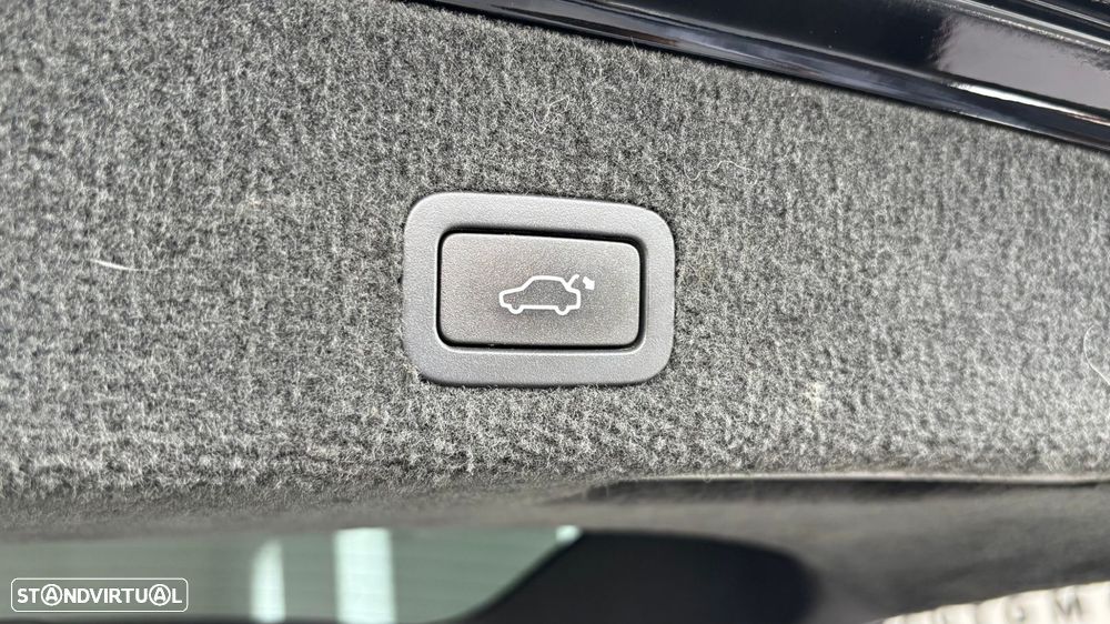 Volvo XC 70 2.0 D3 Drive Momentum - 19