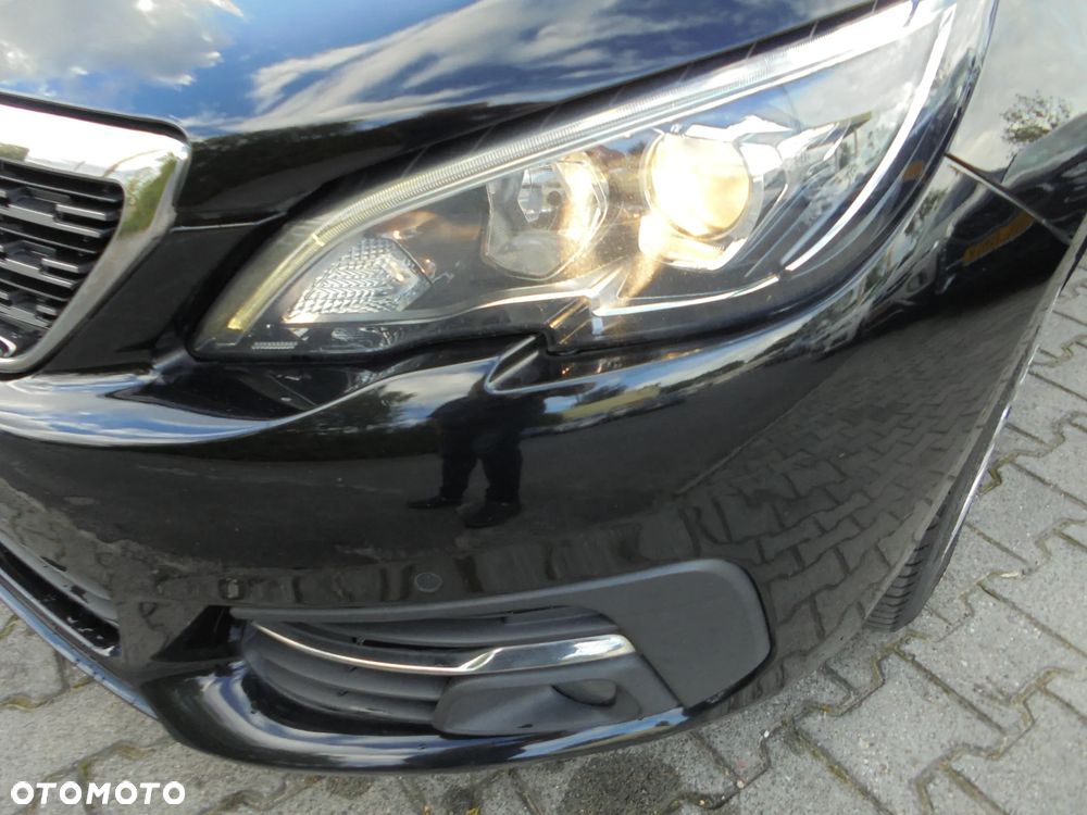 Peugeot 308 BlueHDi 130 Stop & Start Active Business-Paket - 35
