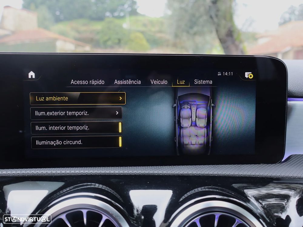 Mercedes-Benz A 250 e AMG Line - 30