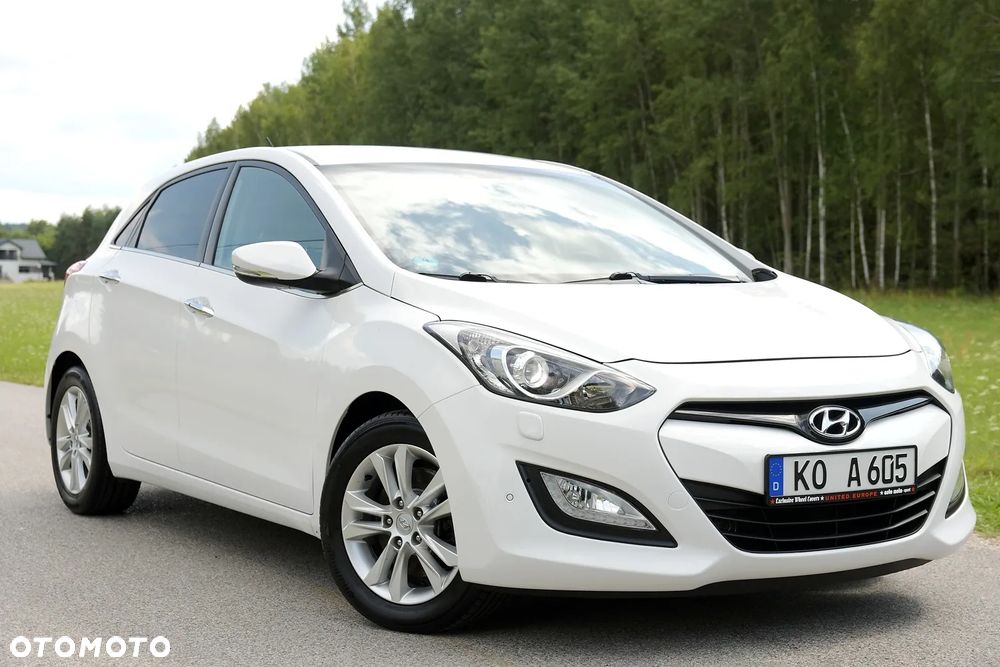 Hyundai i30 1.6 GDI Premium - 10