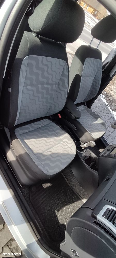 Skoda Fabia 1.4 16V Comfort - 19