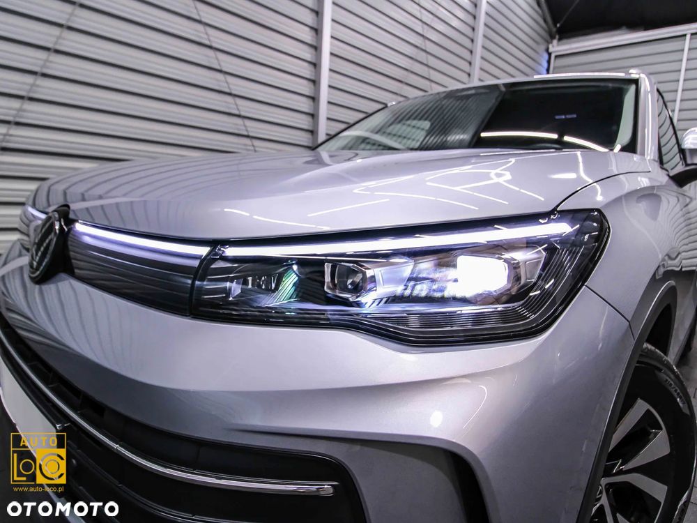 Volkswagen Tiguan 1.5 eTSI Elegance DSG - 36