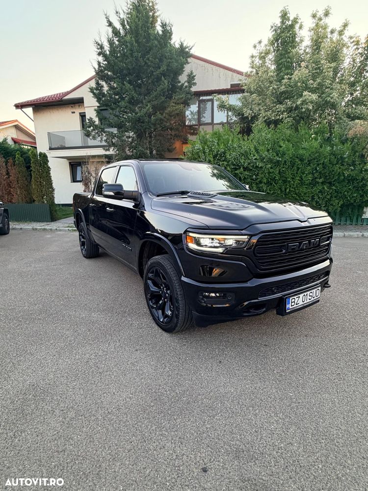 Dodge RAM - 1