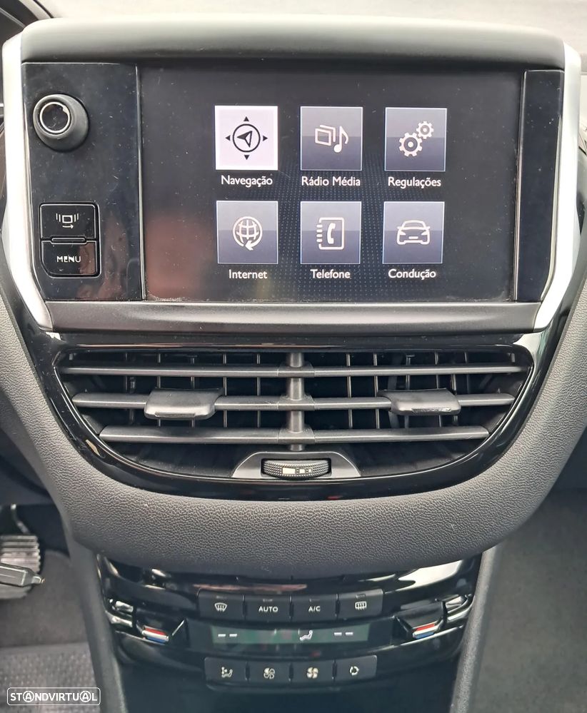 Peugeot 208 1.2 VTi Allure - 8