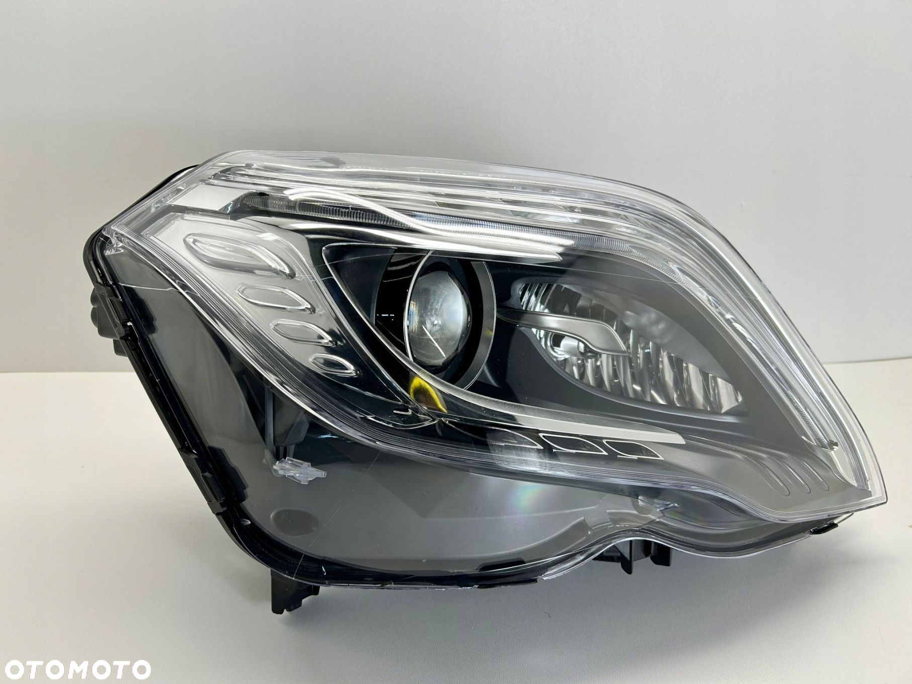 MERCEDES GLK W204 X204 LAMPA PRZEDNIA PRAWA BIXENON SKRĘTNY LS LED - 2