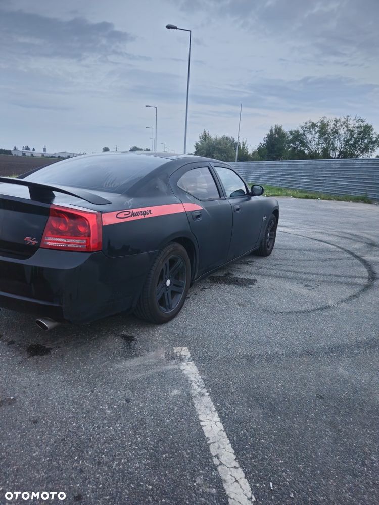 Dodge Charger - 3