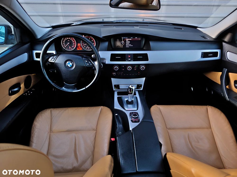 BMW Seria 5 523i Edition Exclusive - 25