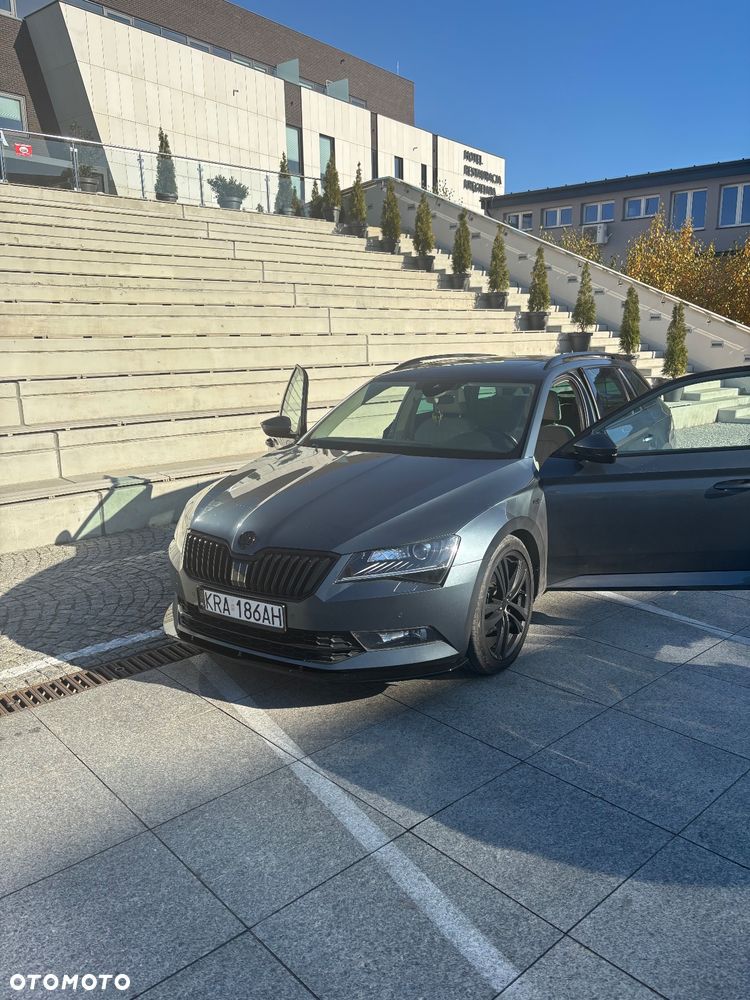Skoda Superb 2.0 TDI SCR L&K DSG - 18