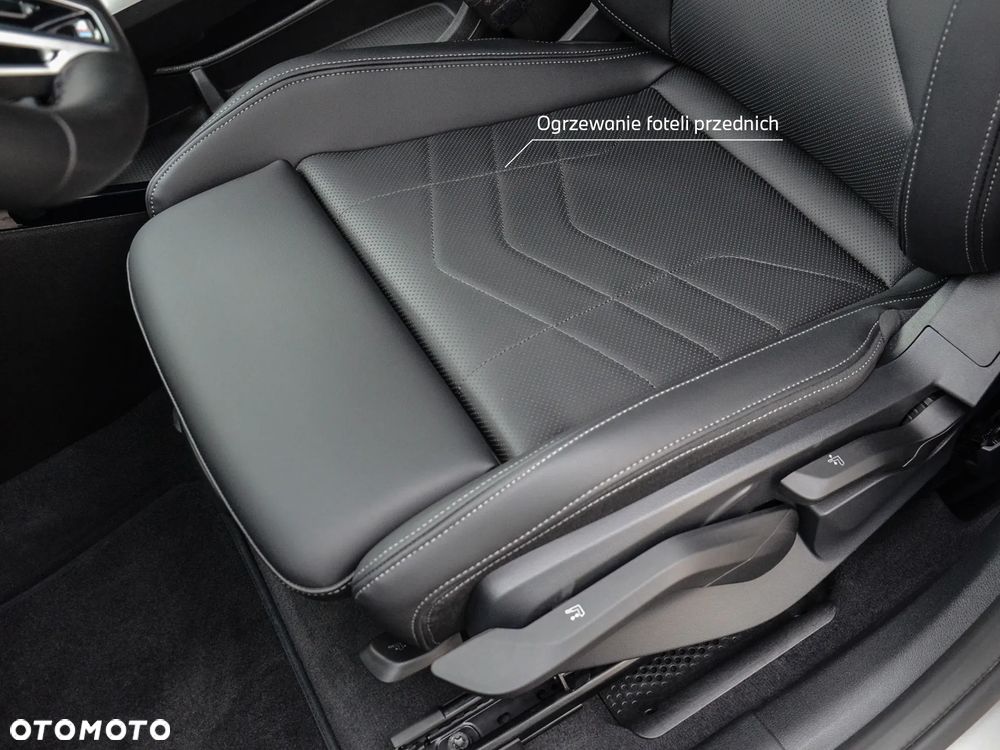 BMW X1 sDrive20i - 22