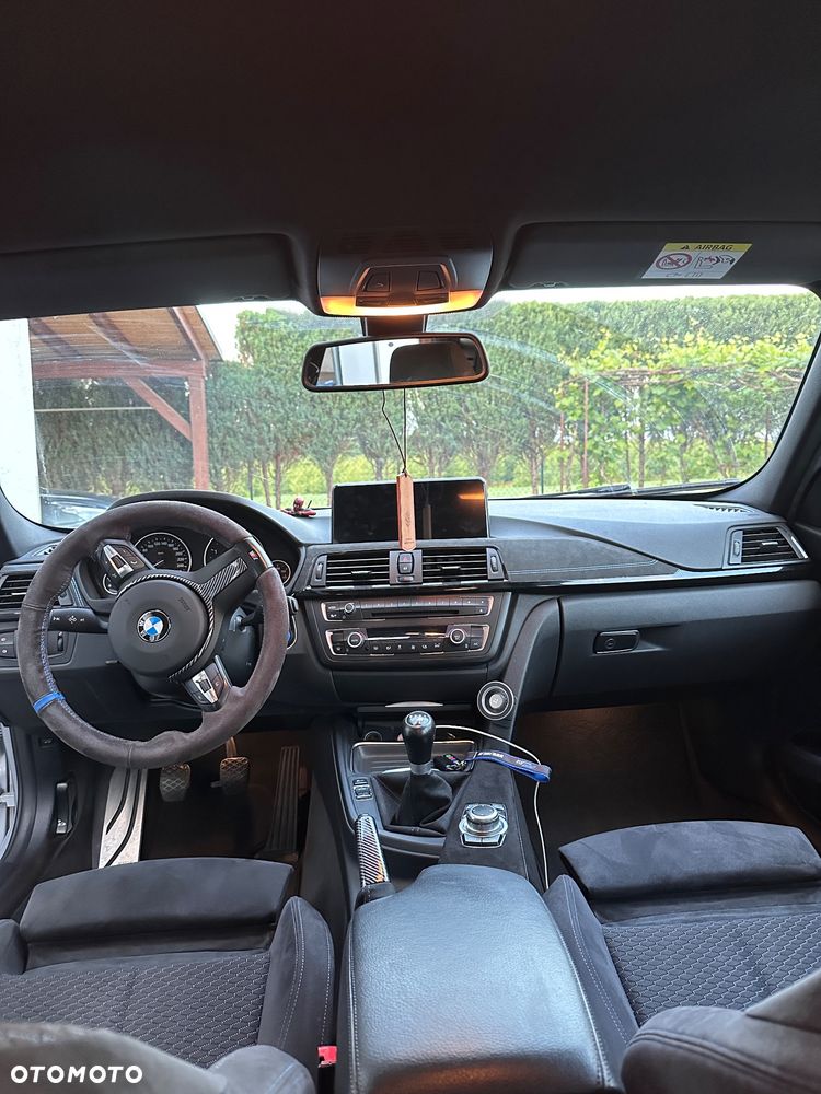 BMW Seria 3 - 17