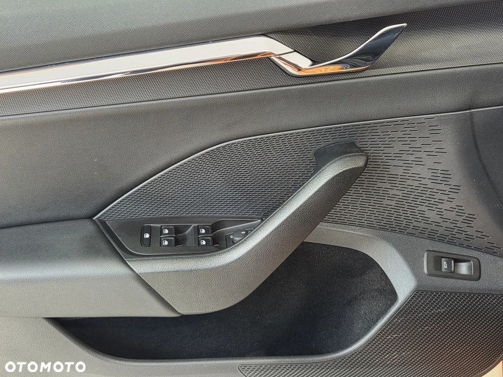 Skoda Octavia 2.0 TSI 4x4 Style DSG - 10