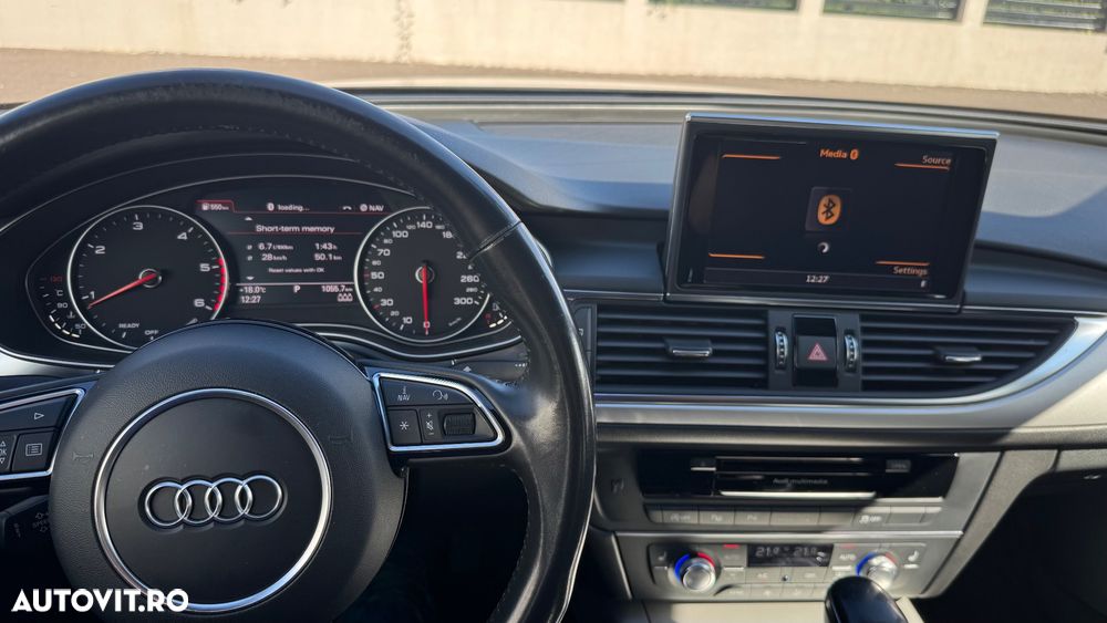 Audi A6 Avant 2.0 TDI Ultra S tronic - 10