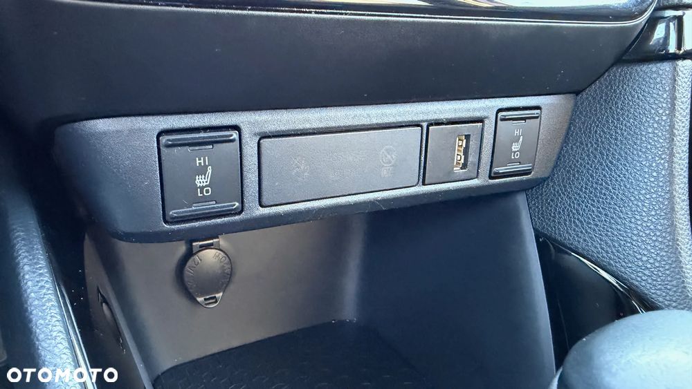 Toyota Yaris Hybrid 1.5 Selection Elegant - 15