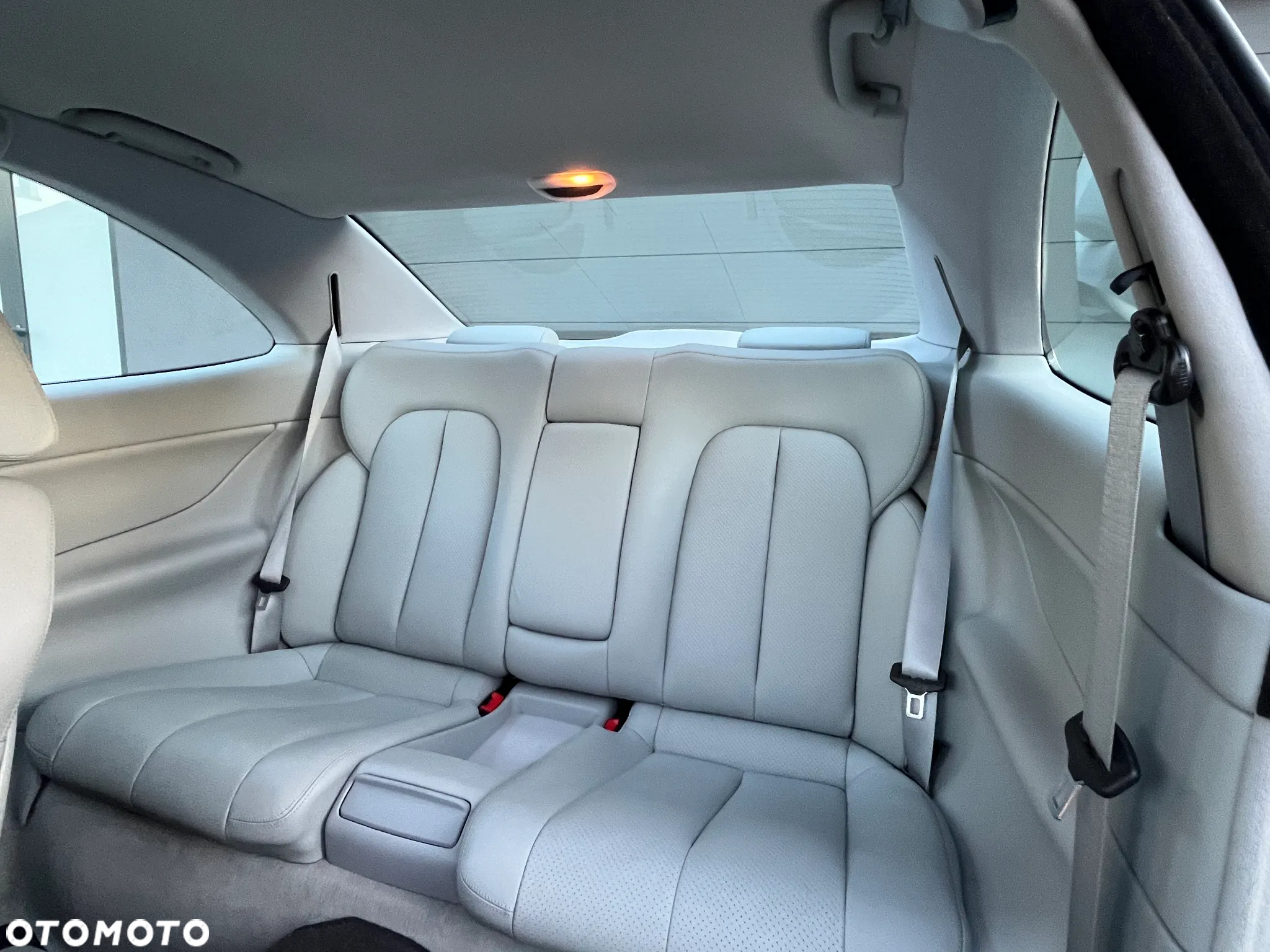 Mercedes-Benz CLK 320 Elegance - 26