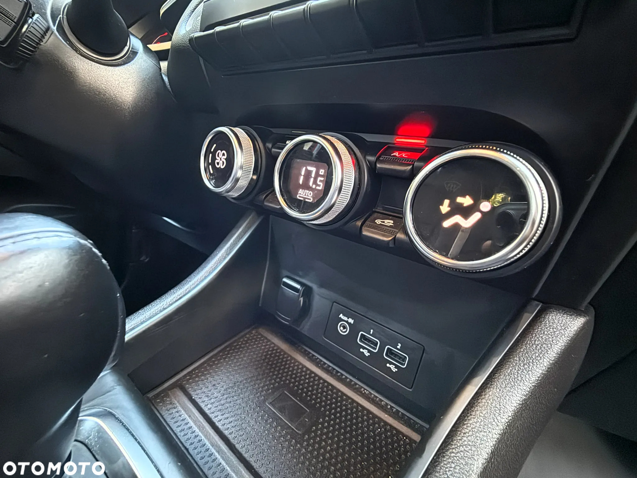 Renault Captur - 34