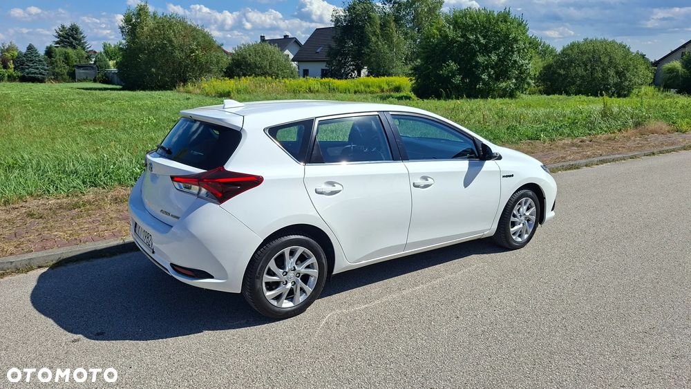 Toyota Auris - 9