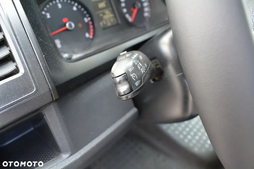 Volkswagen TRANSPORTER T6 DOKA - 22