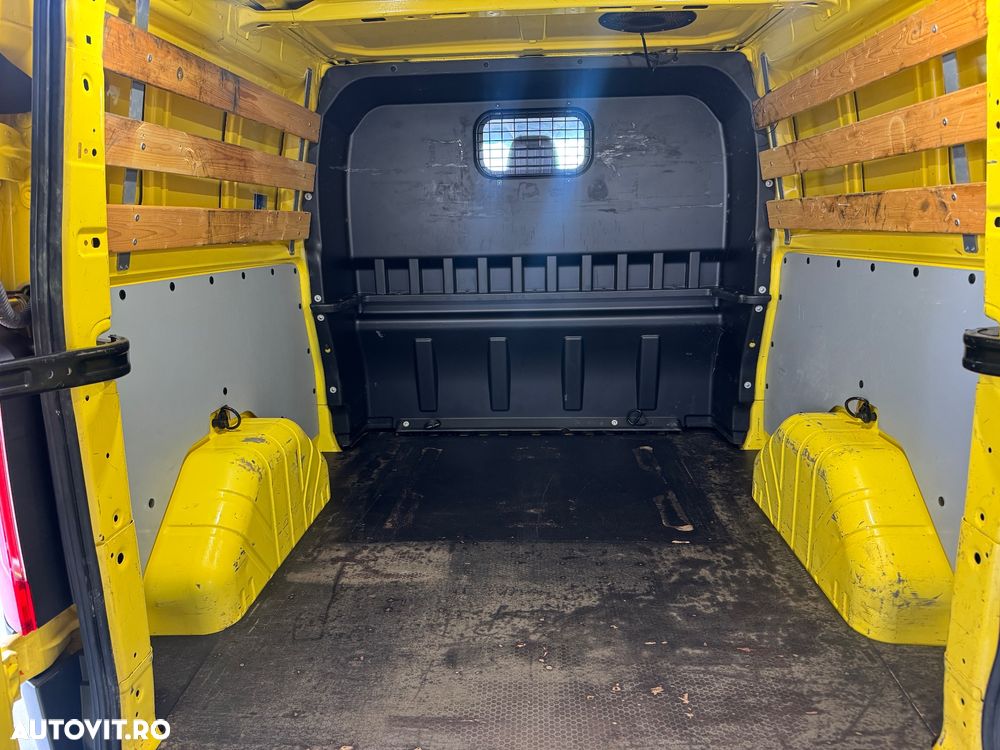 Ford Transit Custom - 24