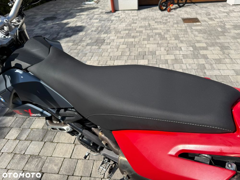 BMW G - 11