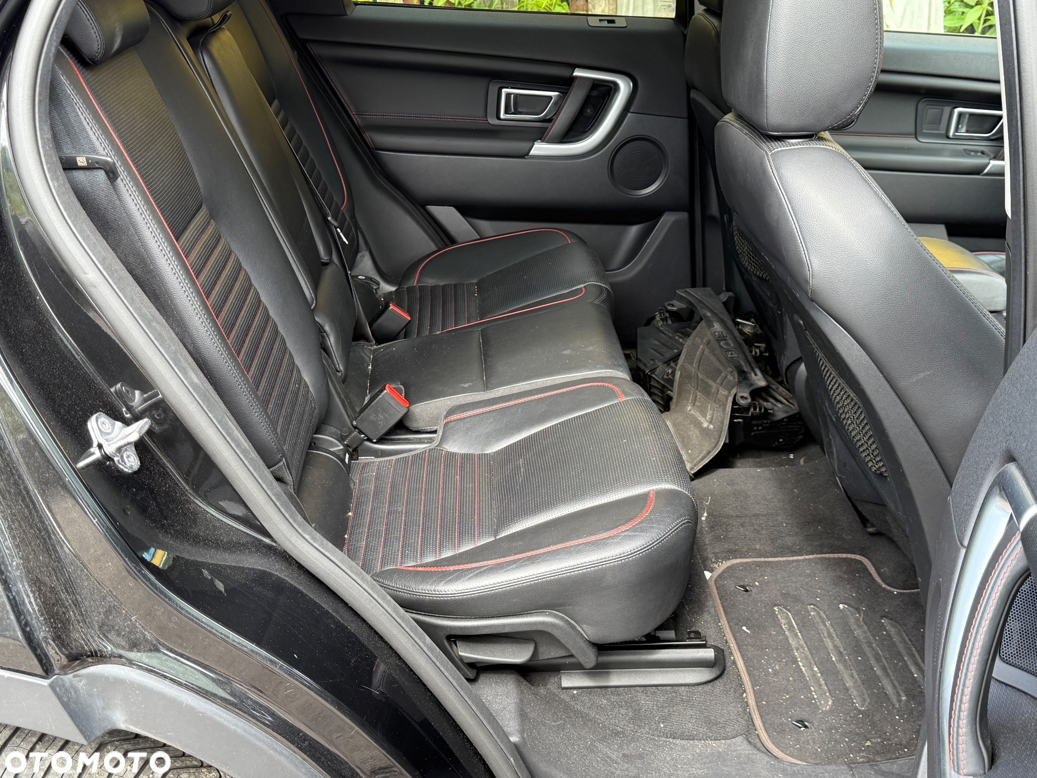 Land Rover Discovery Sport 2.0 D180 R-Dynamic HSE - 5