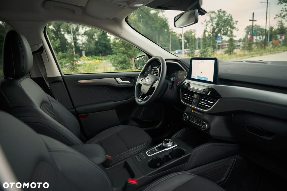 Ford Kuga 2.0 EcoBlue AWD Titanium - 24