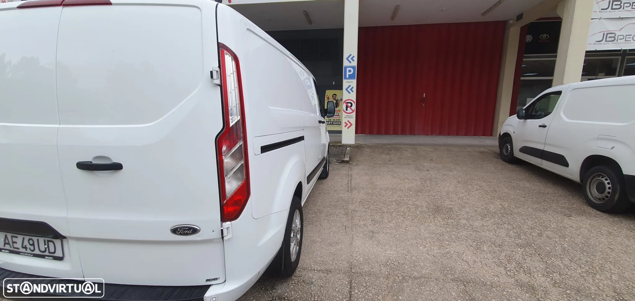 Ford Transit CUSTOM - 9