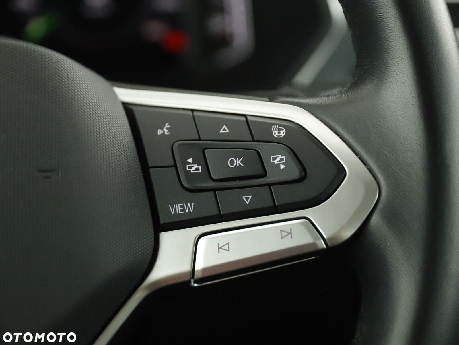 Volkswagen Tiguan - 17