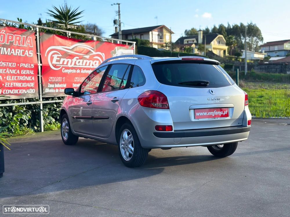 Renault Clio 1.2 16V Confort - 6