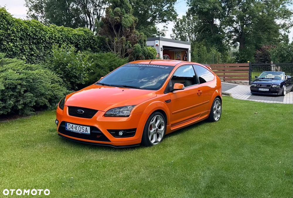 Ford Focus 2.5 ST - 1