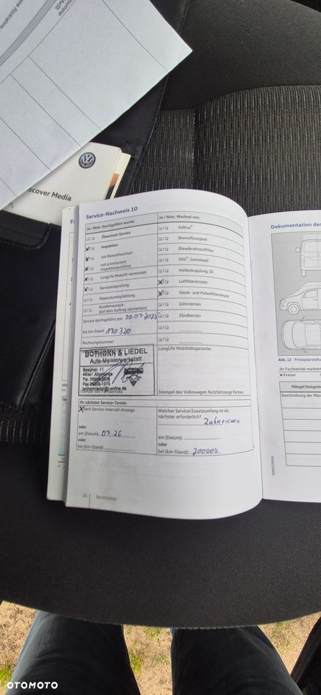 Volkswagen Multivan - 21