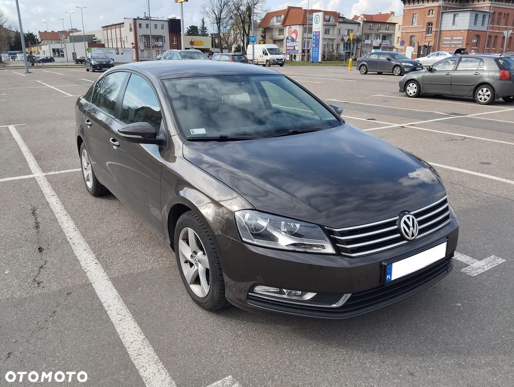 Volkswagen Passat 2.0 TDI Trendline - 3