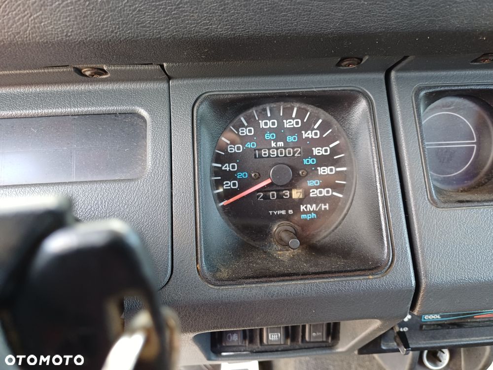 Jeep Wrangler - 21