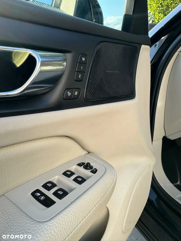 Volvo S60 T5 Momentum Pro - 15