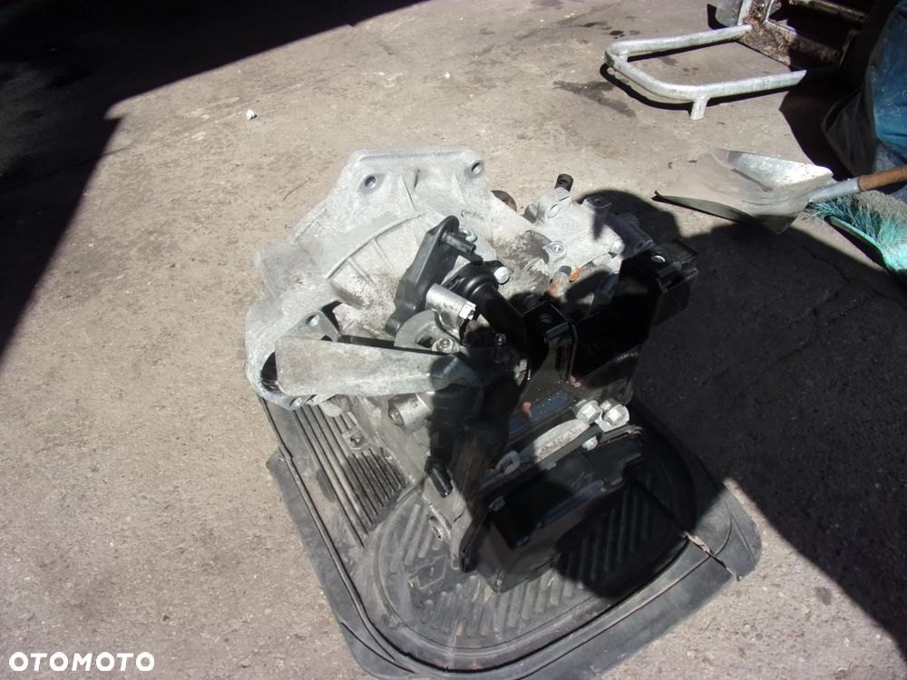 Skrzynia biegów manualna VW Skoda Seat Audi 1,6 TDI MZM - 3
