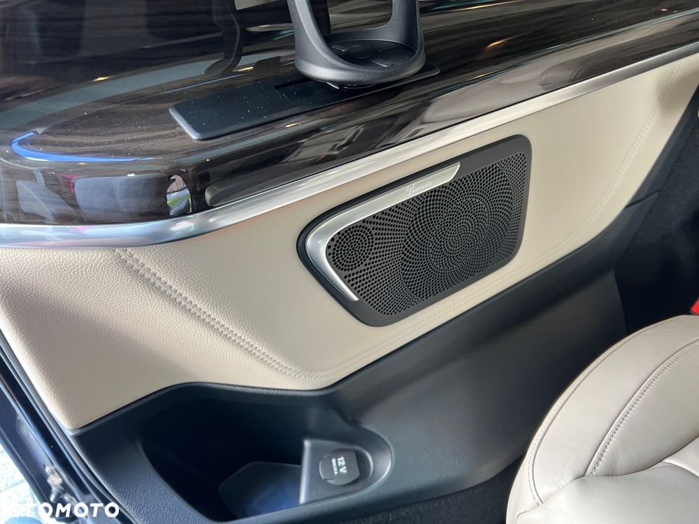 Mercedes-Benz Klasa V 250 (BlueTEC) d Avantgarde 7G-Tronic (d³ugi) - 19