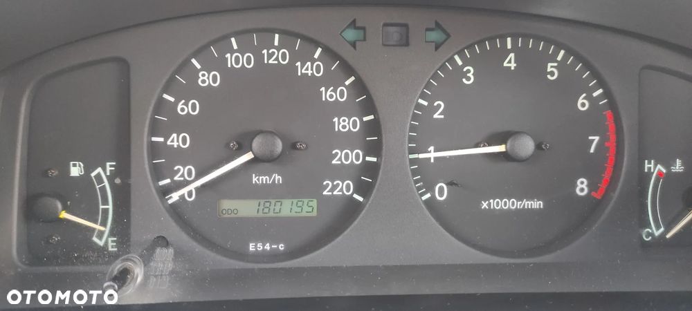 Toyota Corolla - 15
