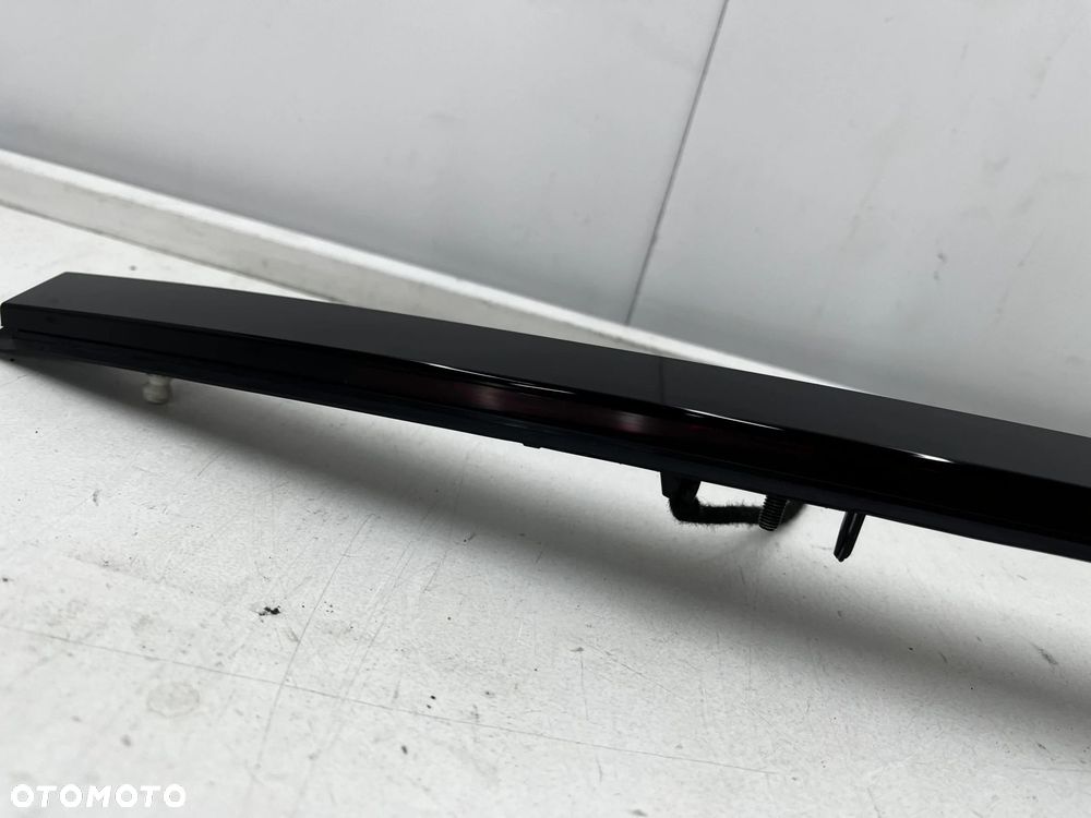 LampaAudi A5 II 8w F5 Sportback sedan 16-24r. trzecie dodatkowe światło stop w tylnej szybie 8w89450 - 2