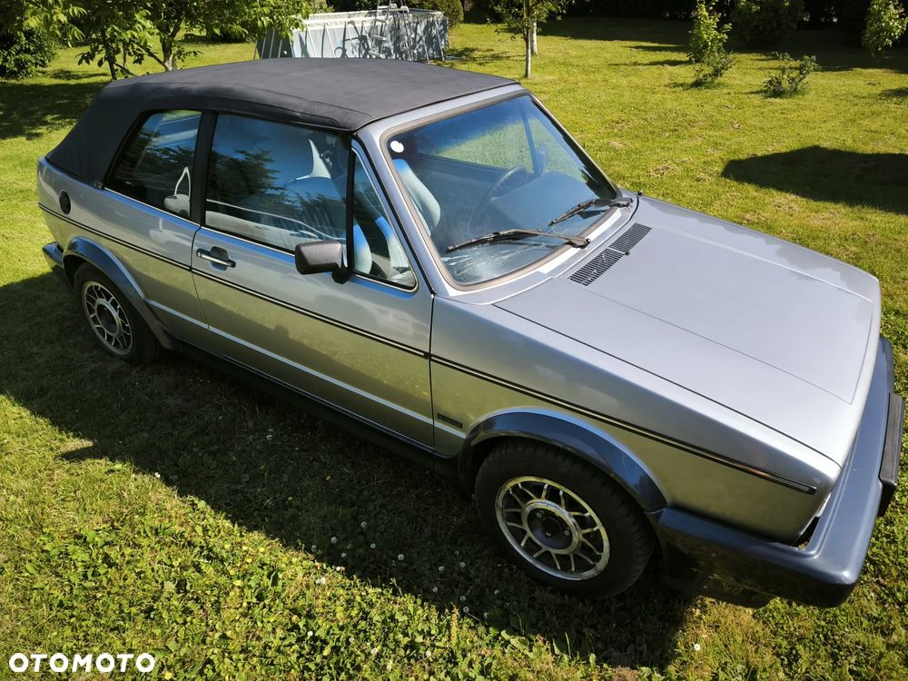 Volkswagen Golf Cabriolet 1.8 GL - 11