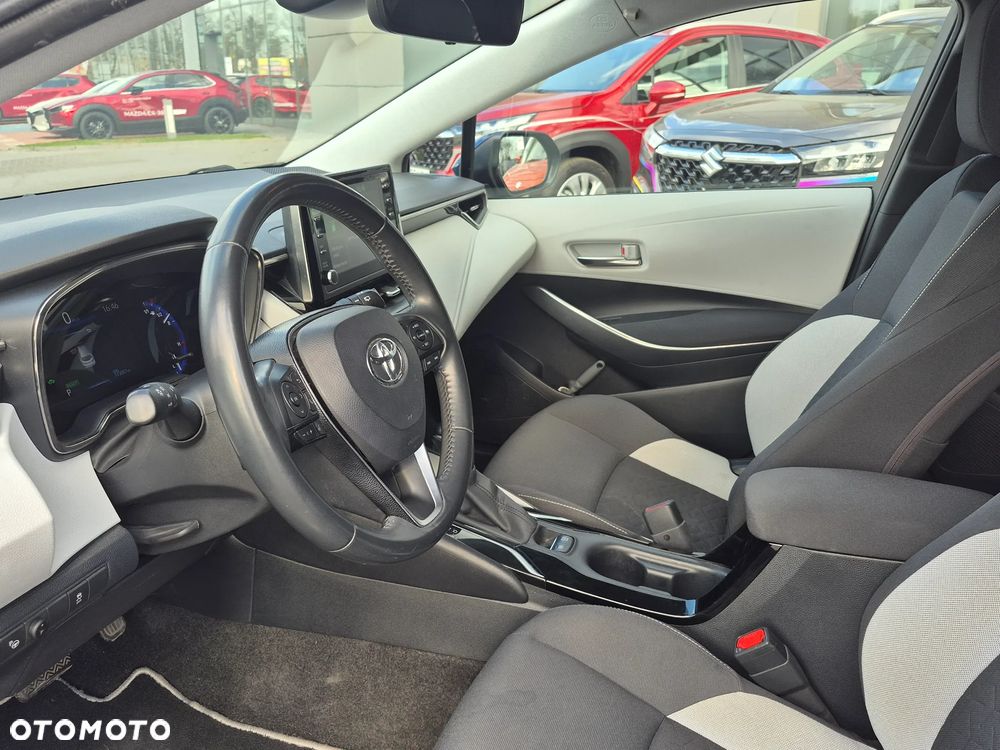 Toyota Corolla 2.0 Hybrid Comfort - 8