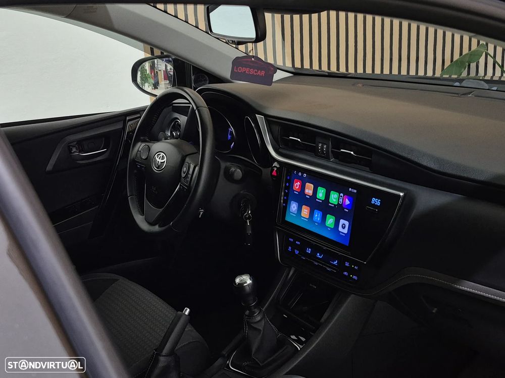 Toyota Auris Touring Sports 1.4 D-4D Comfort+Pack Sport - 34