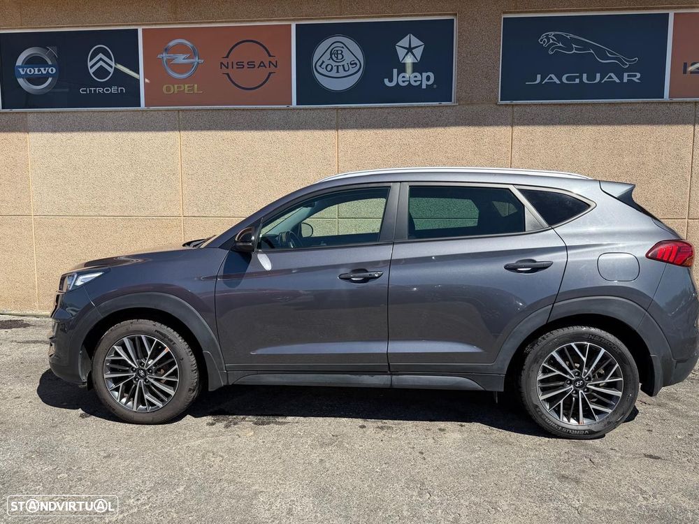 Hyundai Tucson - 2