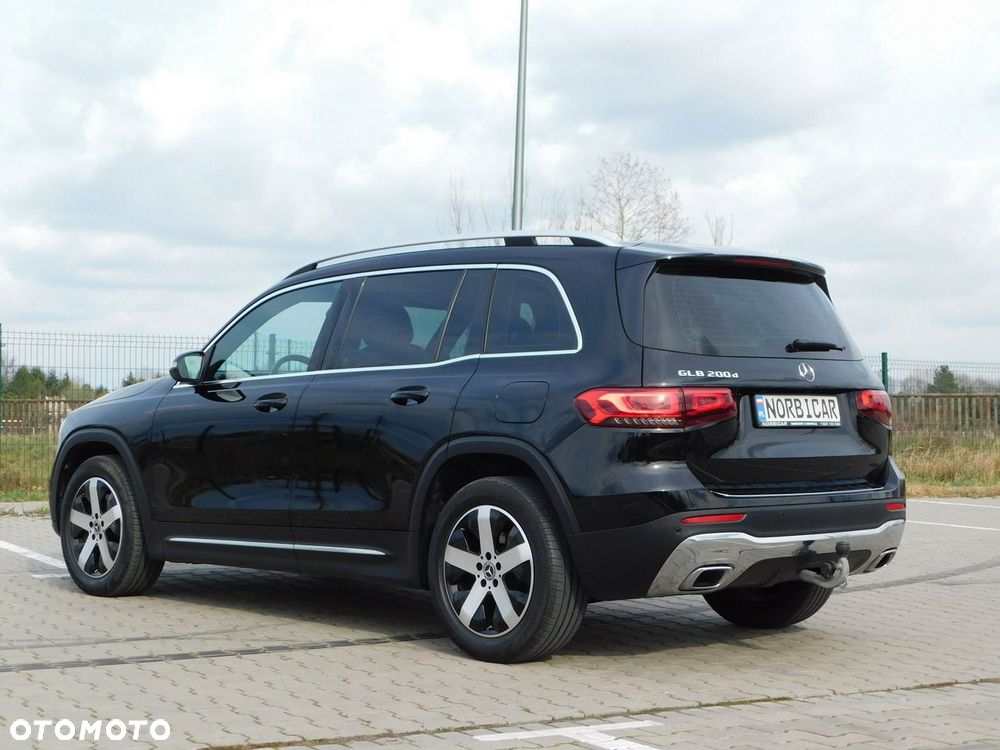 Mercedes-Benz GLB 200 d 8G-DCT Progressive - 3