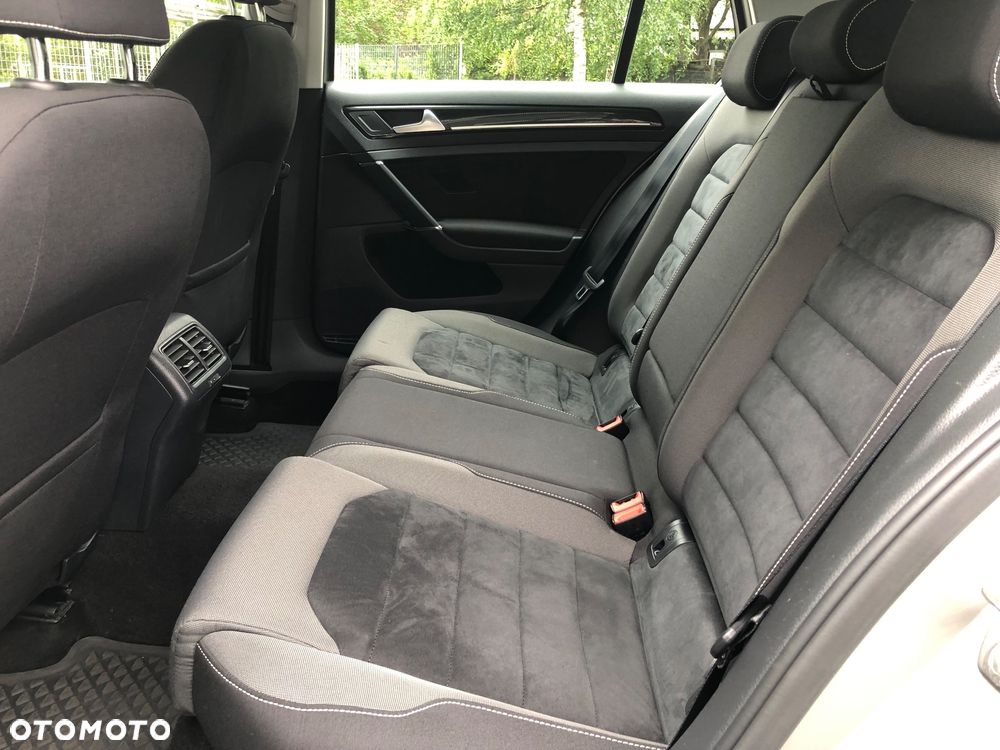 Volkswagen Golf 1.4 TSI BMT Highline - 21
